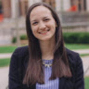 Meet your Posher, Cassandra